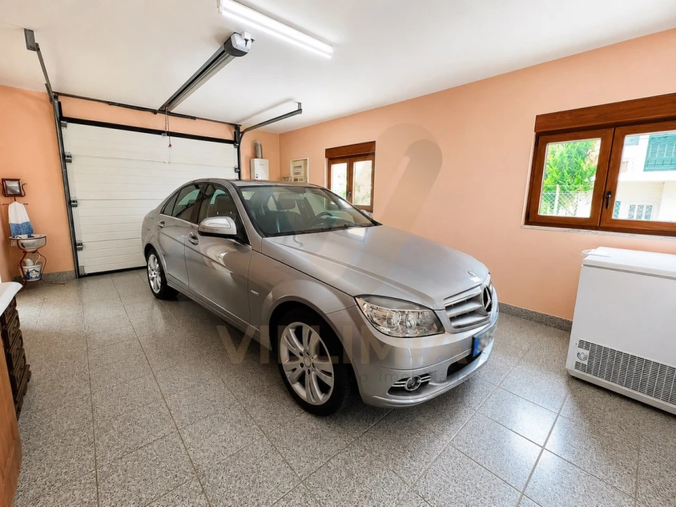 Moradia T4 para Venda em Moure Foto 10