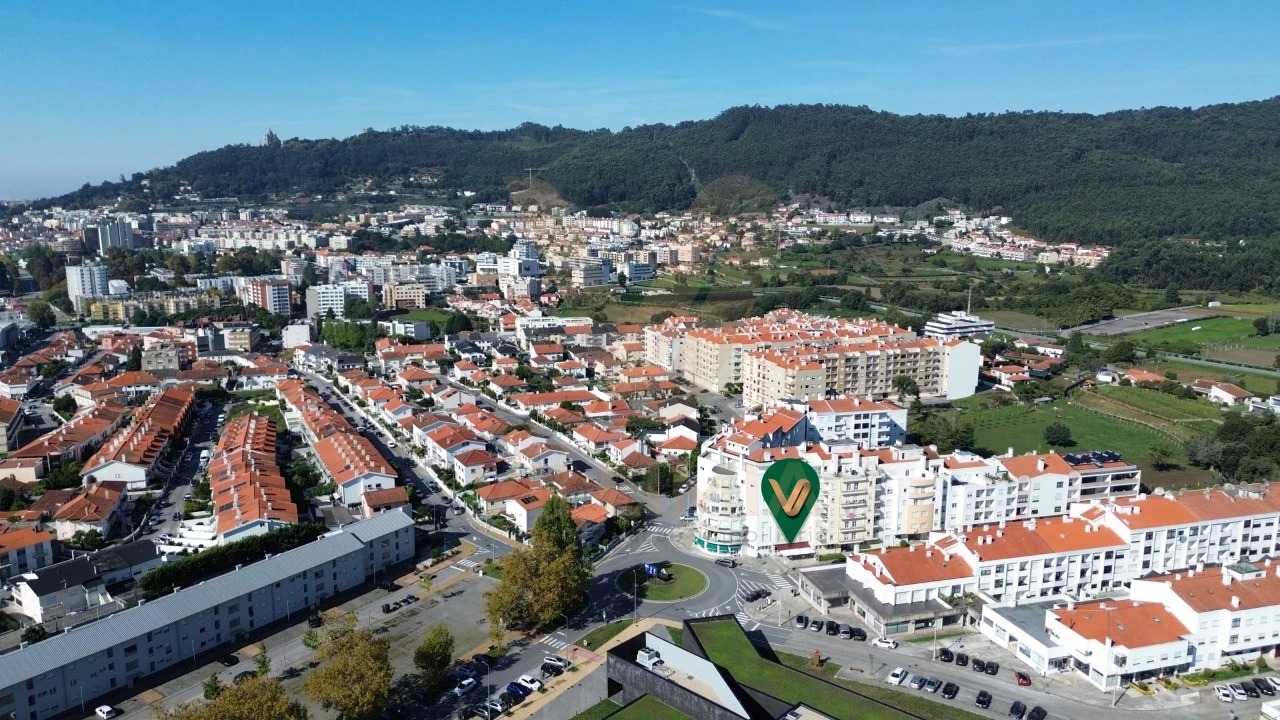 Loja para Venda em Santa Maria Maior e Monserrate e Meadela Foto 13