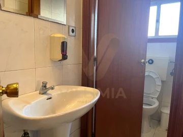 Loja para Venda em Santa Maria Maior e Monserrate e Meadela