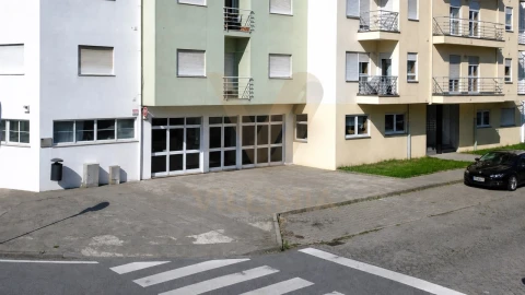 Loja para Venda em Santa Maria Maior e Monserrate e Meadela