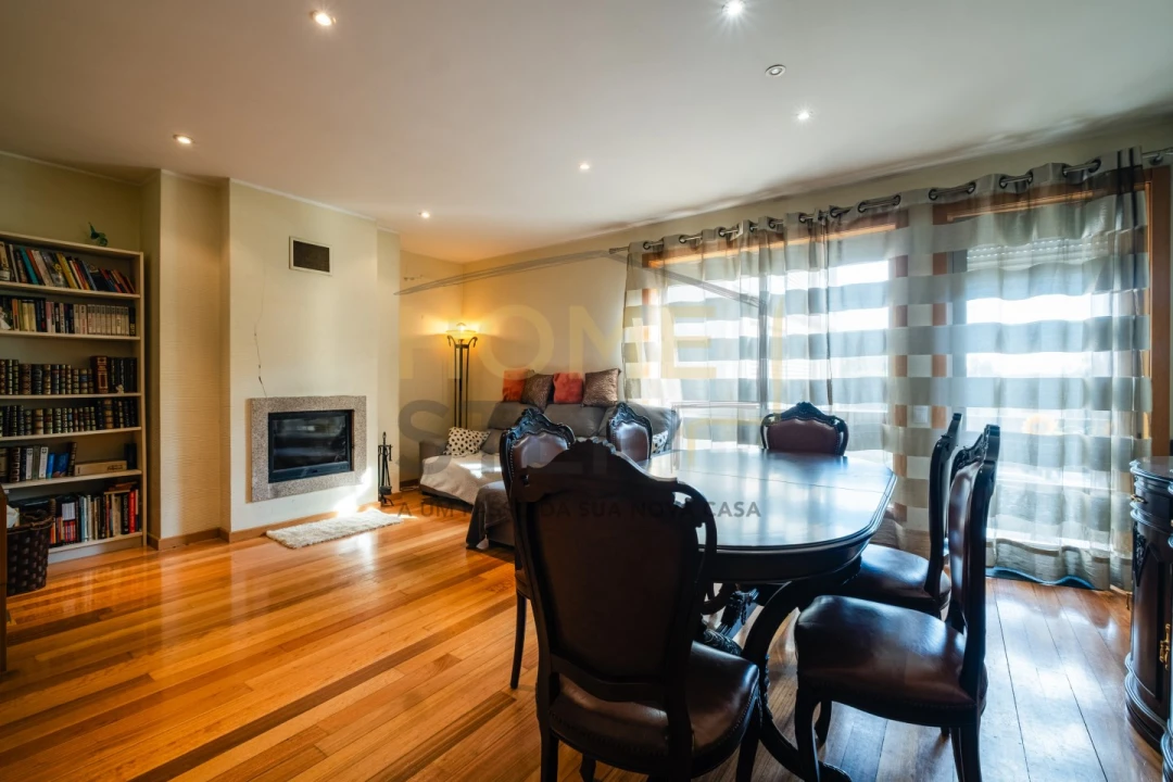Apartamento T3 para Venda em Aguas Santas Foto 2
