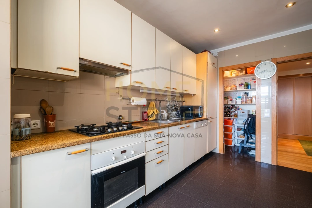 Apartamento T3 para Venda em Aguas Santas Foto 14