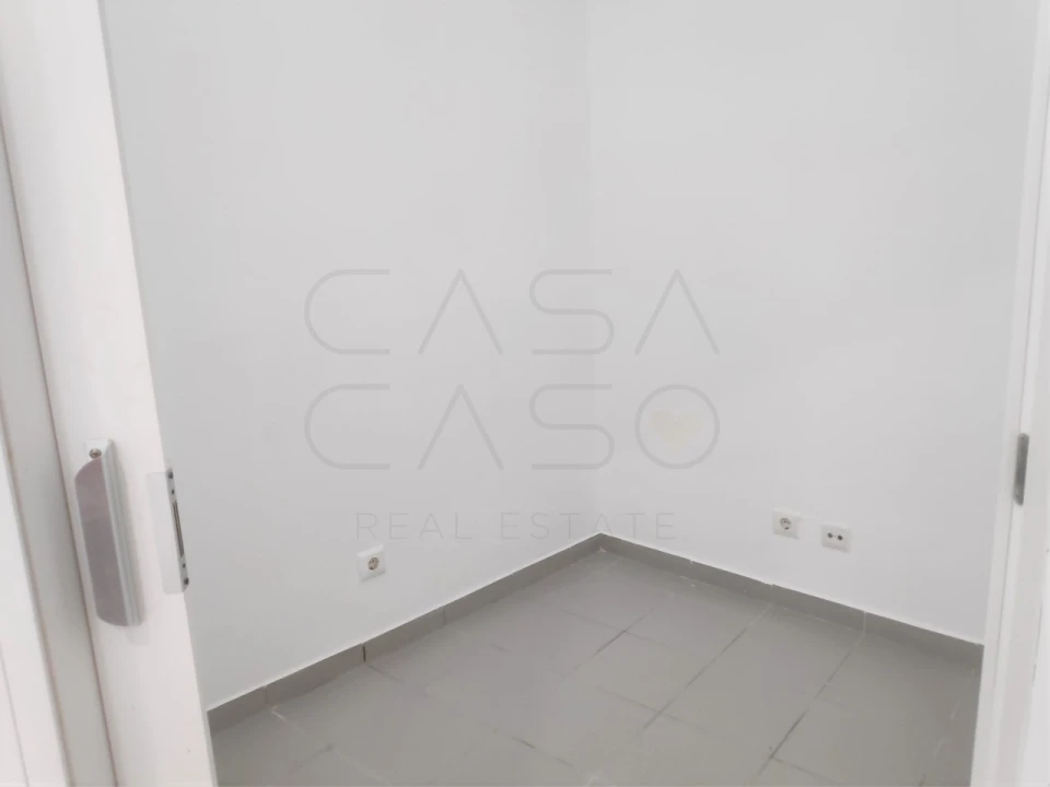 Loja para Arrendamento em União das Freguesias de Setúbal Foto 4