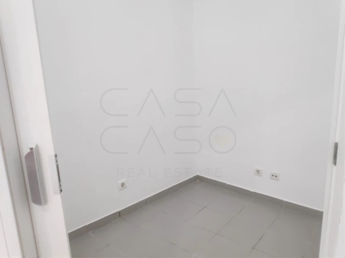 Loja para Arrendamento em União das Freguesias de Setúbal Foto 4