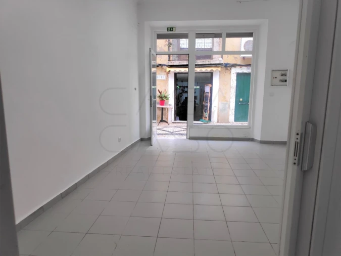 Loja para Arrendamento em União das Freguesias de Setúbal Foto 7