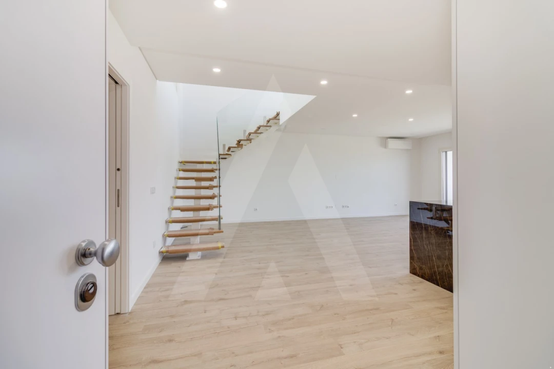 Apartamento T4 para Venda em Montijo e Afonsoeiro Foto 4