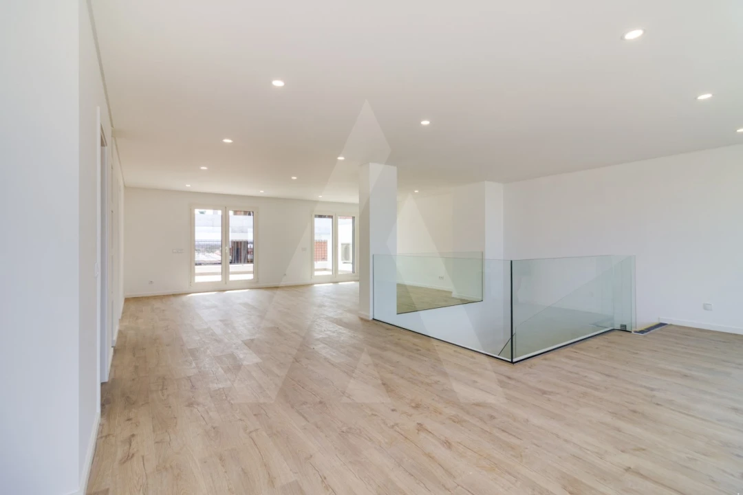 Apartamento T4 para Venda em Montijo e Afonsoeiro Foto 16