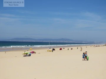 Terreno para Venda em Charneca de Caparica e Sobreda