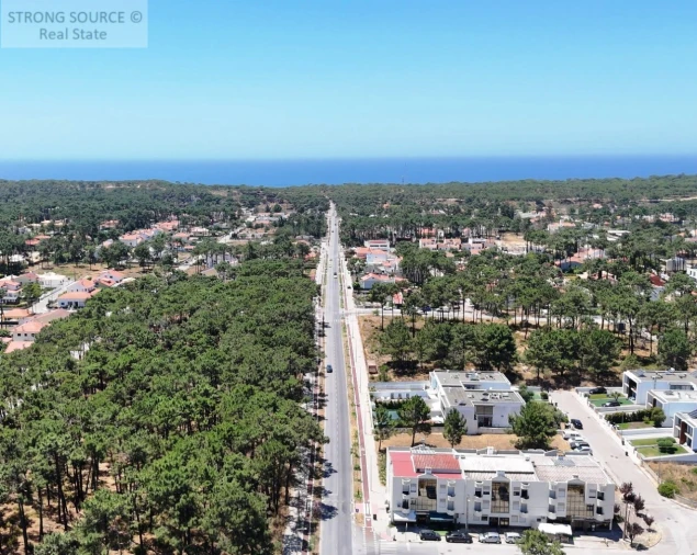 Terreno para Venda em Charneca de Caparica e Sobreda Foto 2