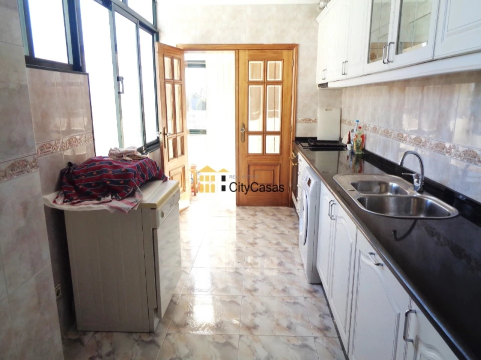 Moradia T2 para Venda em Campanhã Foto 28
