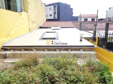 Moradia T2 para Venda em Campanhã