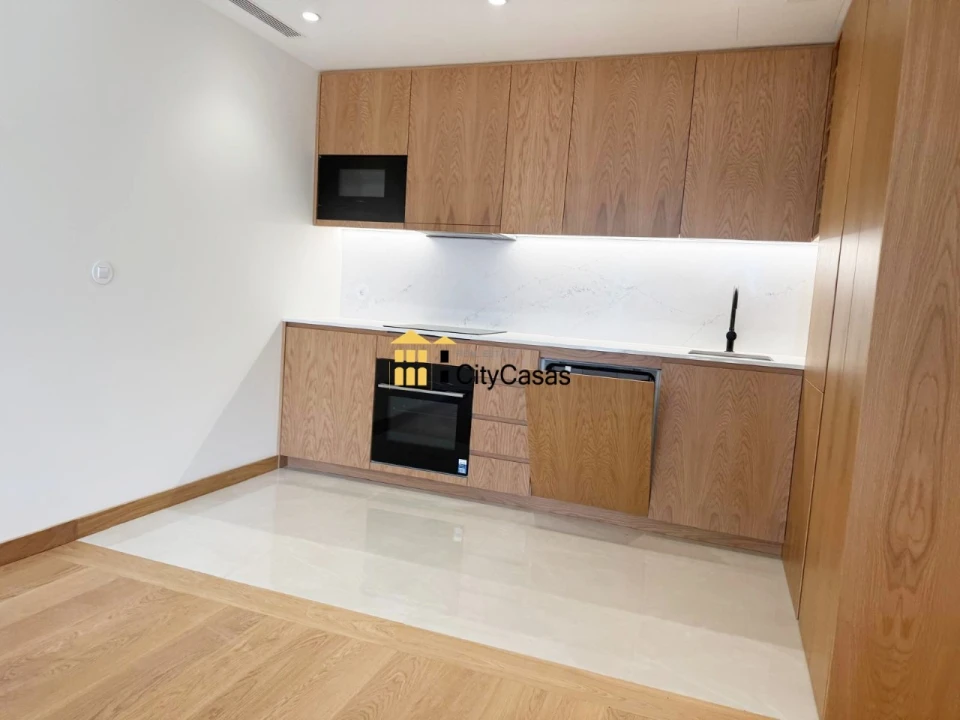 Apartamento T1 para Venda em Cedofeita, Santo Ildefonso, Sé, Miragaia, São Nicolau e Vitória Foto 1