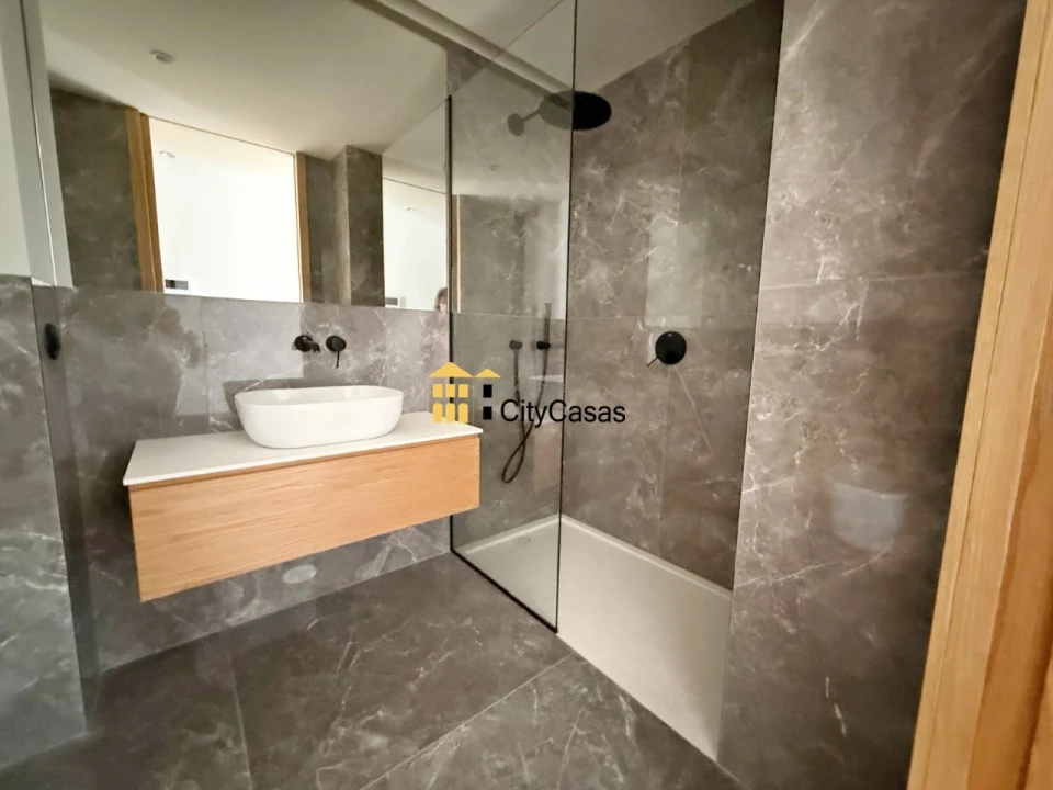 Apartamento T1 para Venda em Cedofeita, Santo Ildefonso, Sé, Miragaia, São Nicolau e Vitória Foto 10