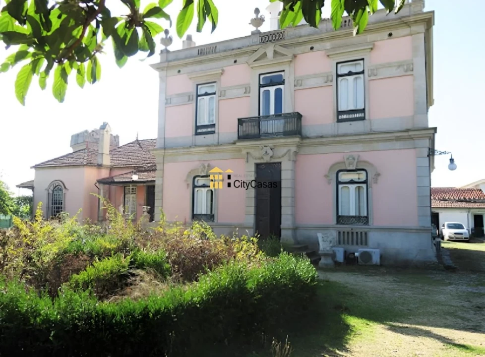 Moradia T7 para Venda em Lamego (Almacave e Sé) Foto 2