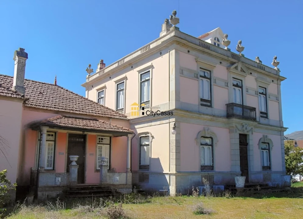 Moradia T7 para Venda em Lamego (Almacave e Sé) Foto 3