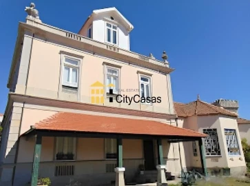 Moradia T7 para Venda em Lamego (Almacave e Sé)
