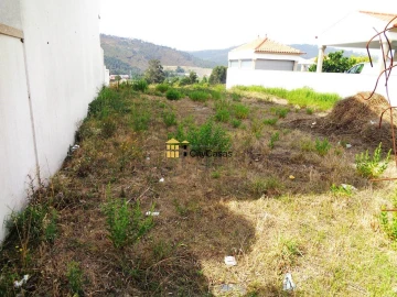 Terreno para Venda em Campo e Sobrado