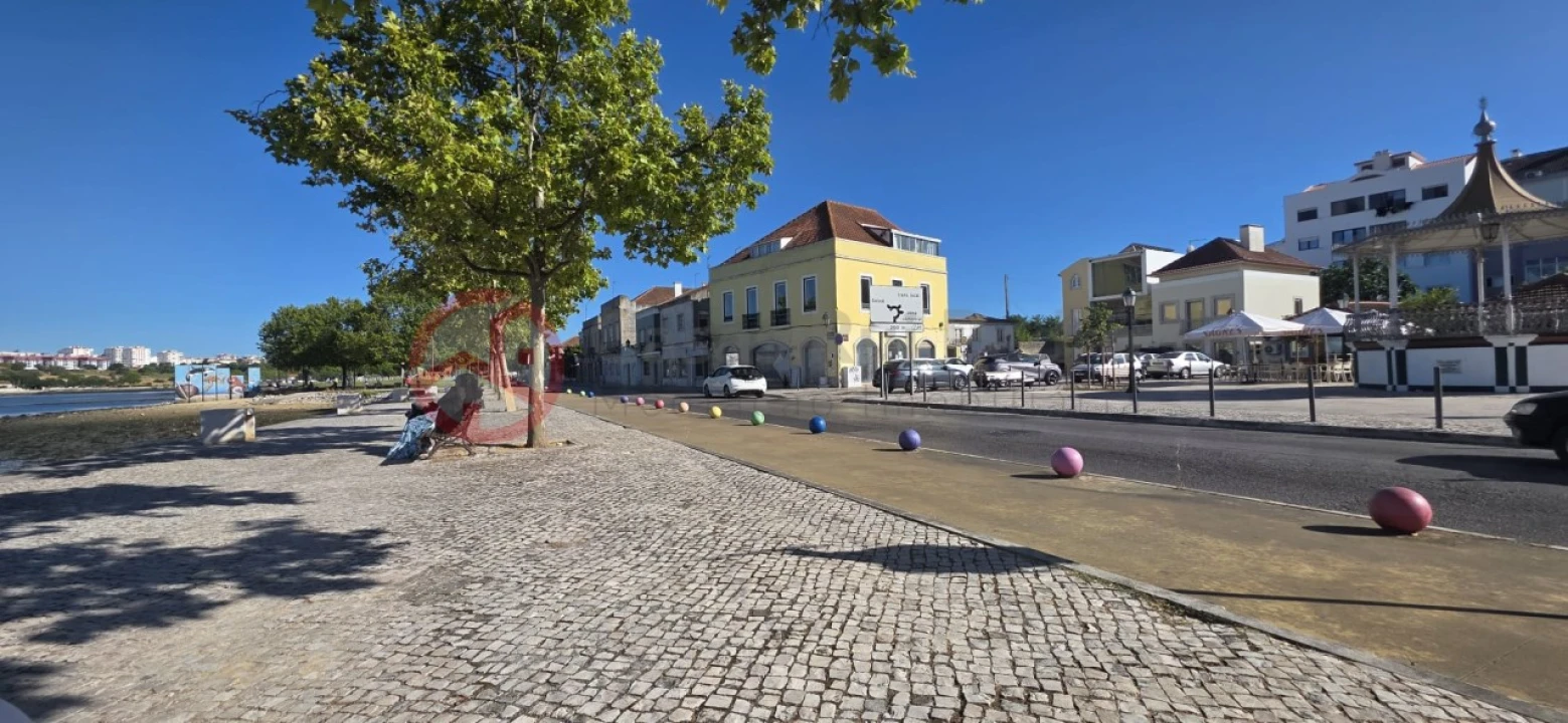 Negócio para Cedência de Quotas em Amora Foto 21