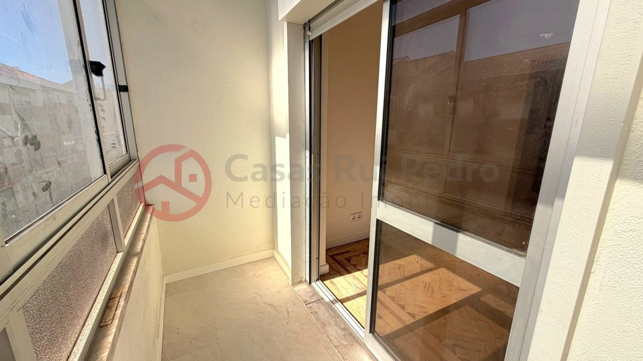 Apartamento T2 para Venda em Amora Foto 21
