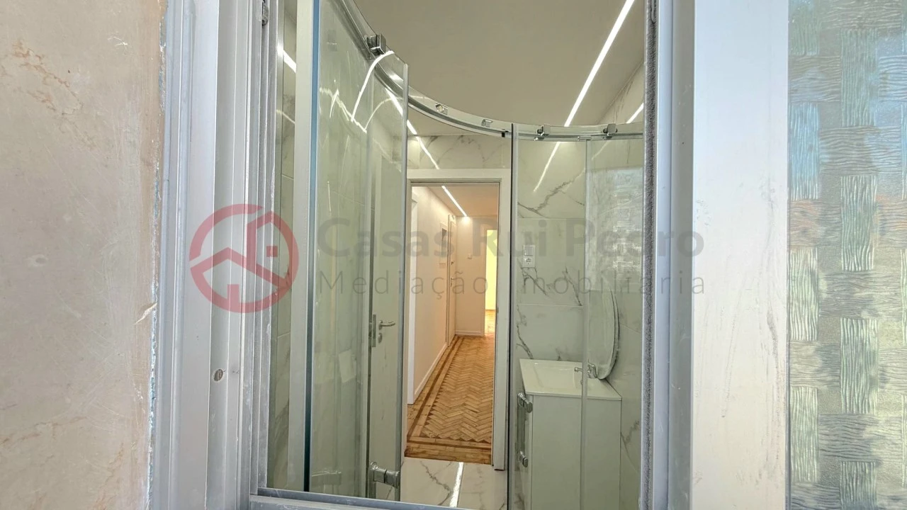 Apartamento T2 para Venda em Amora Foto 25