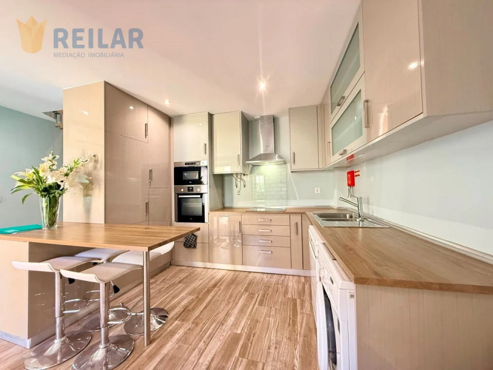 Moradia T1 para Venda em Póvoa de Santa Iria e Forte da Casa Foto 2