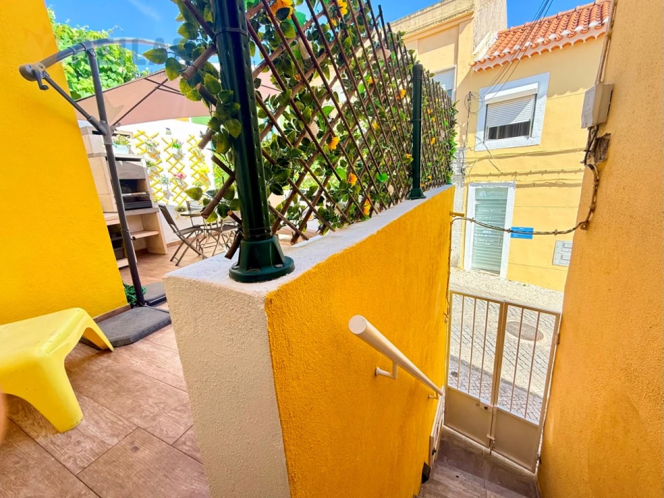 Moradia T1 para Venda em Póvoa de Santa Iria e Forte da Casa Foto 25