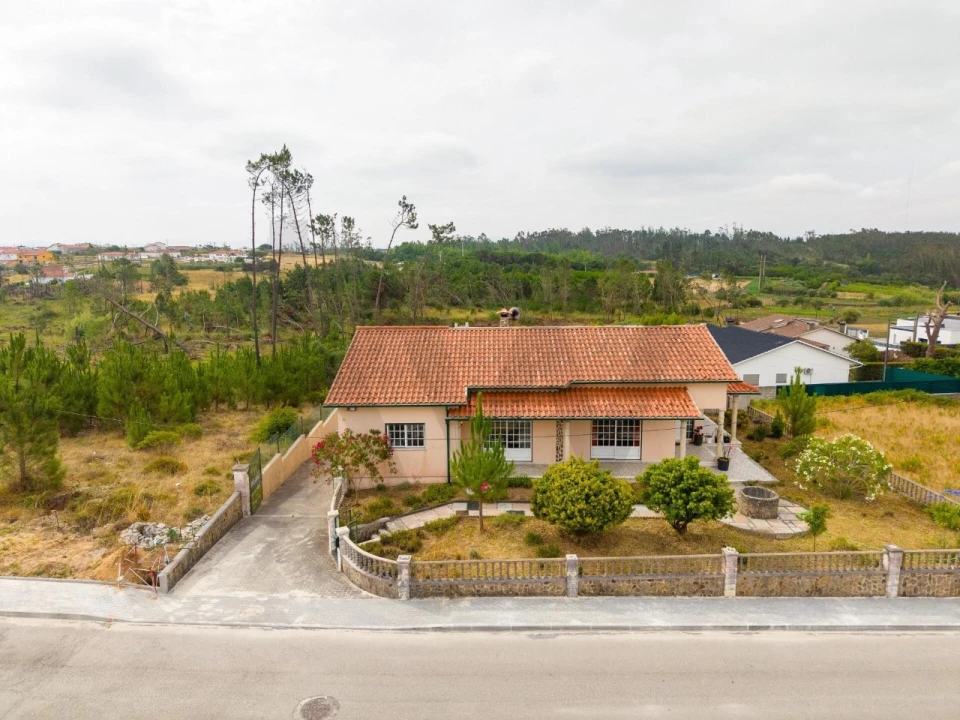 Moradia T4 para Venda em Maceira Foto 29