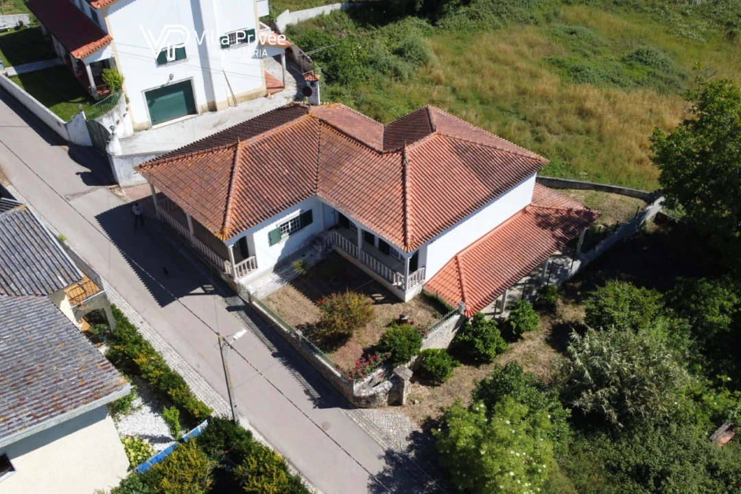 Moradia T3 para Venda em Zambujal Foto 35