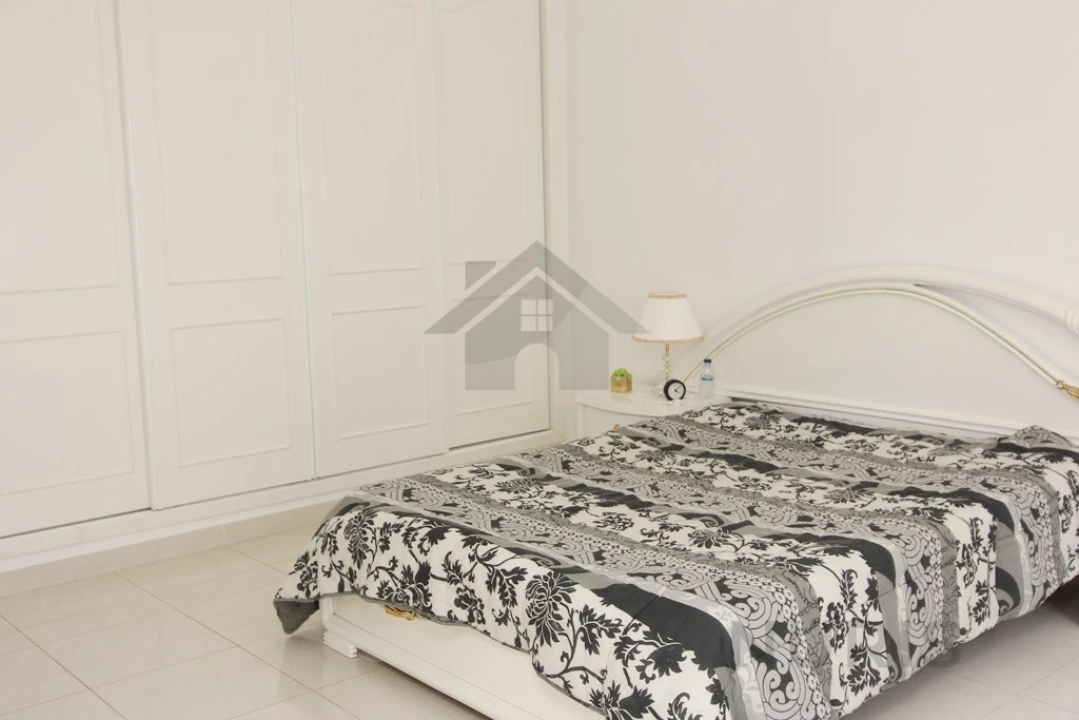 Moradia T5 para Venda em Alvor Foto 9