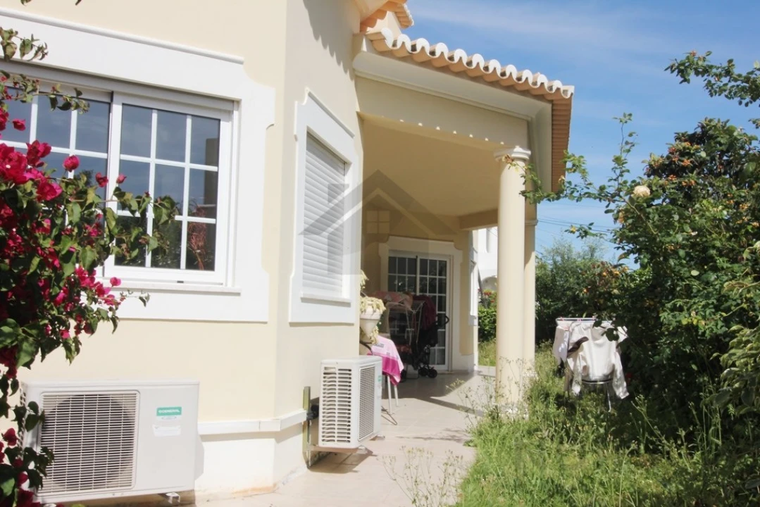 Moradia T5 para Venda em Alvor Foto 27