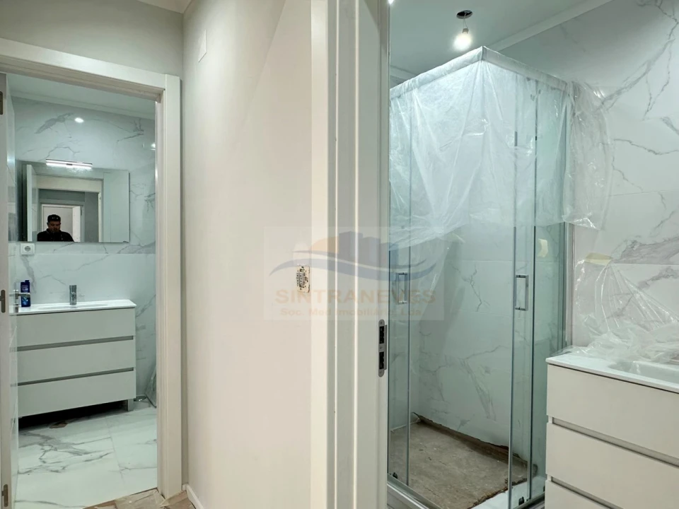 Apartamento T3 para Venda em Águas Livres Foto 19