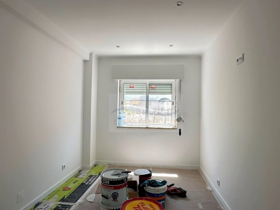 Apartamento T3 para Venda em Águas Livres Foto 20