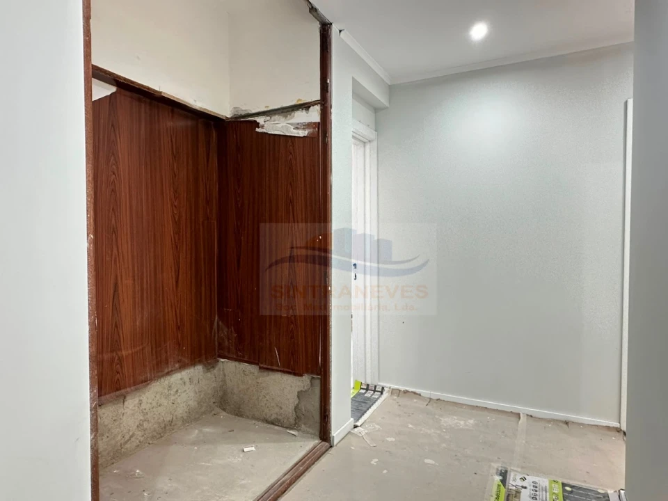 Apartamento T3 para Venda em Águas Livres Foto 26