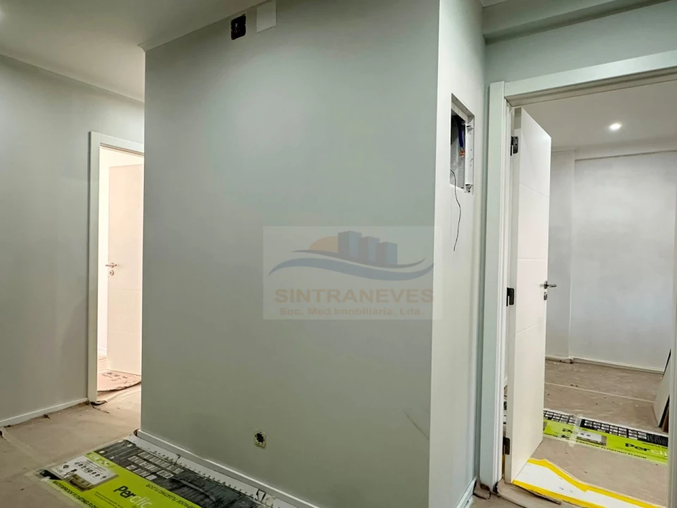 Apartamento T3 para Venda em Águas Livres Foto 27