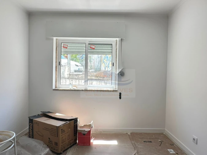 Apartamento T3 para Venda em Águas Livres Foto 13