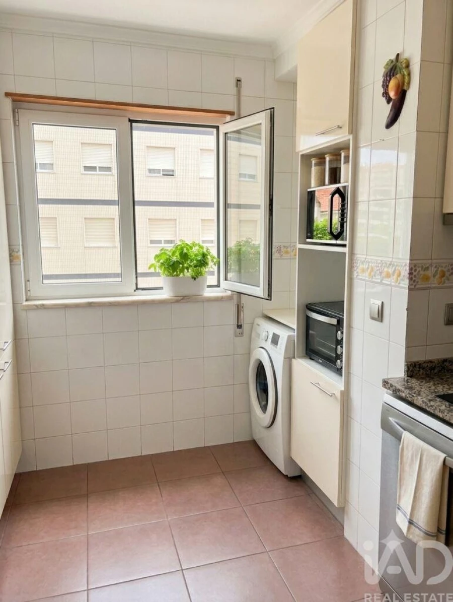 Apartamento T2 para Venda em Marrazes e Barosa Foto 9