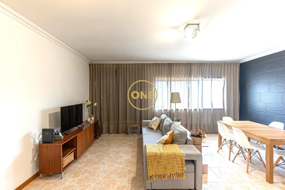 Moradia T2 para Venda em Cidade da Maia Foto 3