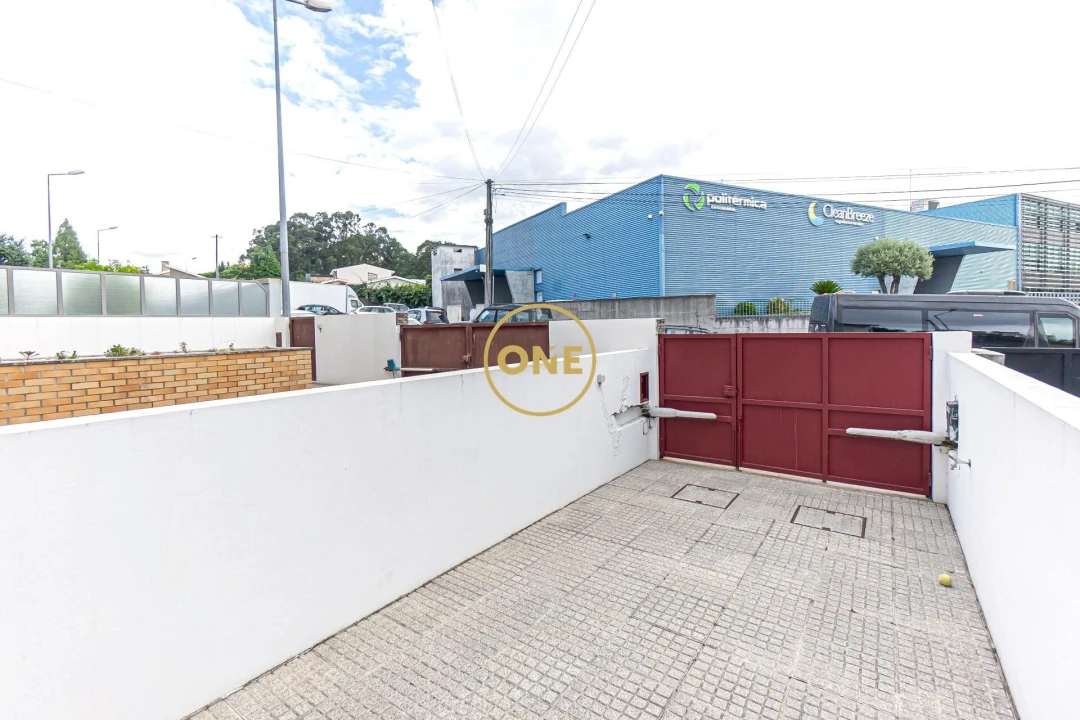 Moradia T2 para Venda em Cidade da Maia Foto 38