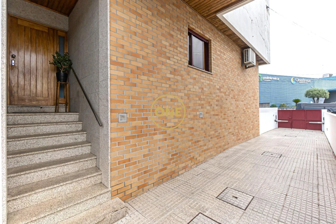 Moradia T2 para Venda em Cidade da Maia Foto 37