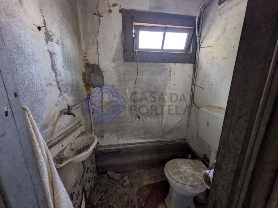 Moradia T8 para Venda em São Cipriano e Vil de Souto Foto 45