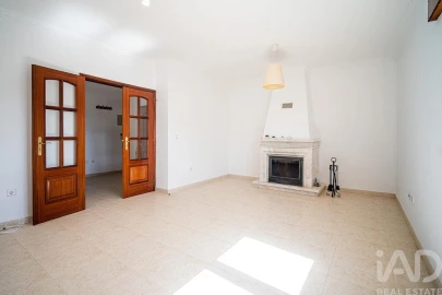 Apartamento T2 para Venda em Algueirão-Mem Martins