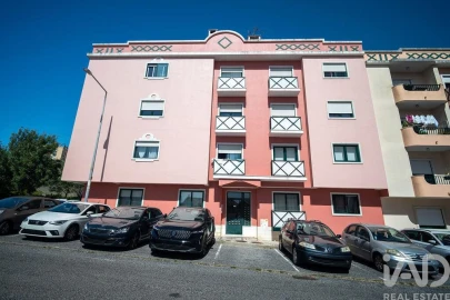 Apartamento T2 para Venda em Algueirão-Mem Martins