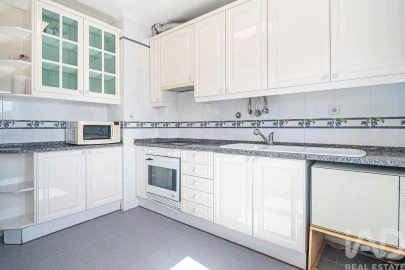 Apartamento T2 para Venda em Algueirão-Mem Martins