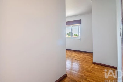 Apartamento T2 para Venda em Algueirão-Mem Martins