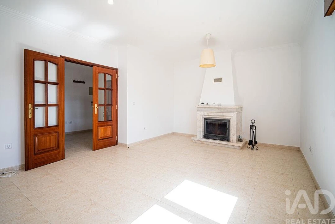 Apartamento T2 para Venda em Algueirão-Mem Martins Foto 22