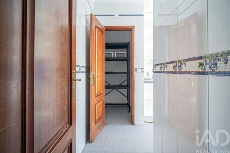 Apartamento T2 para Venda em Algueirão-Mem Martins Foto 24