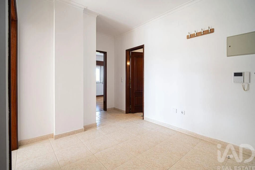 Apartamento T2 para Venda em Algueirão-Mem Martins Foto 29
