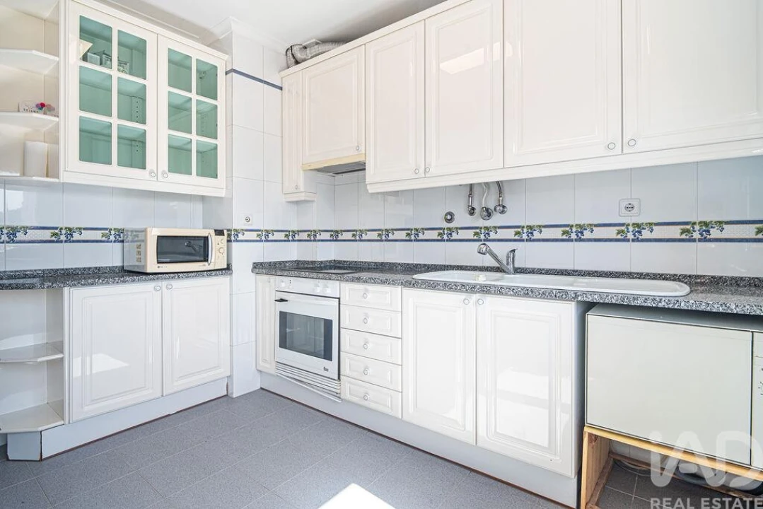 Apartamento T2 para Venda em Algueirão-Mem Martins Foto 27