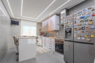 Moradia T4 para Venda em Romeira e Várzea
