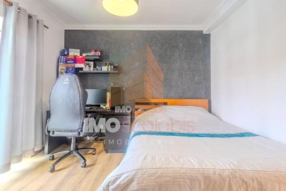 Moradia T4 para Venda em Romeira e Várzea